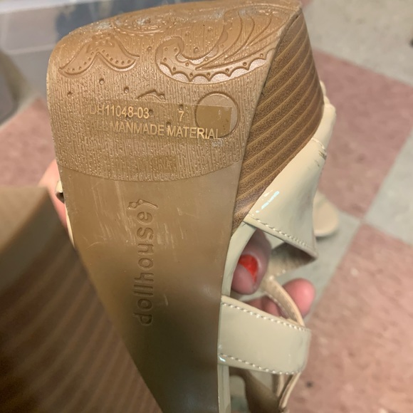 Dollhouse Heels - Picture 1 of 3